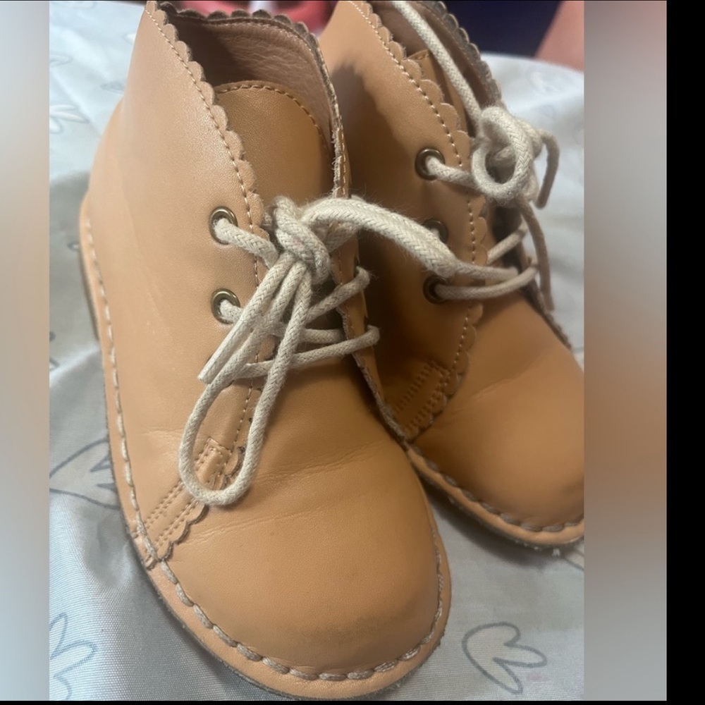 SweetHoney Kids Tan Dress Shoes Set